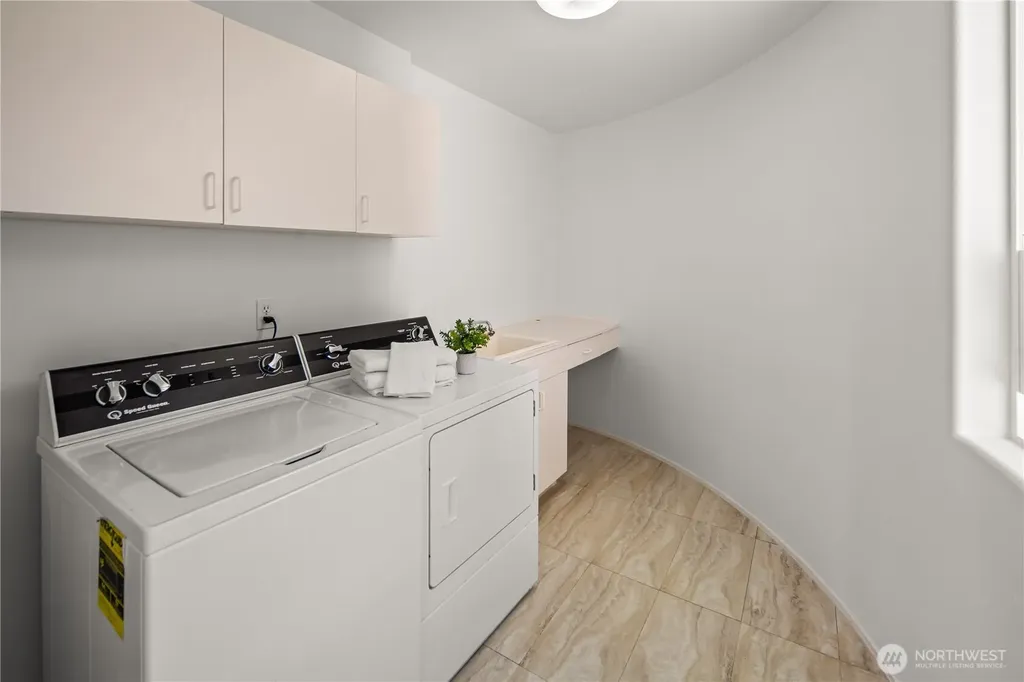 20515 21st Street NW Lakebay WA 98349