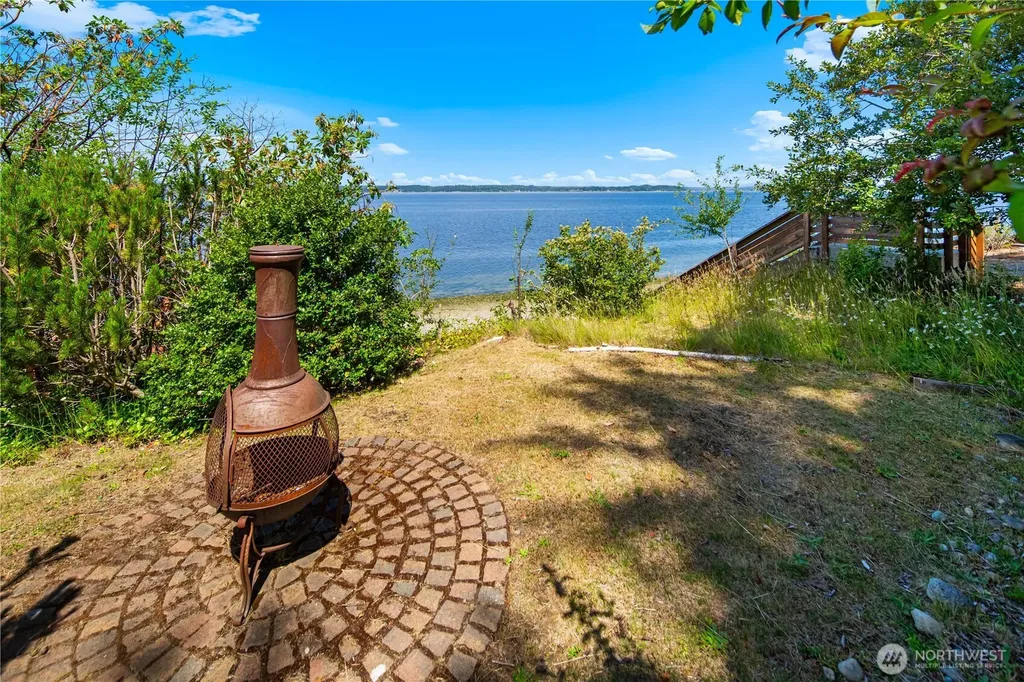 20515 21st Street NW Lakebay WA 98349