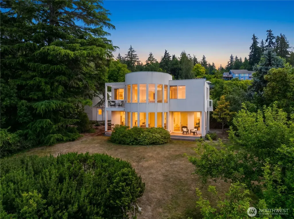 20515 21st Street NW Lakebay WA 98349