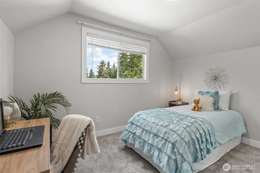 22014 5th Avenue W Bothell WA 98021
