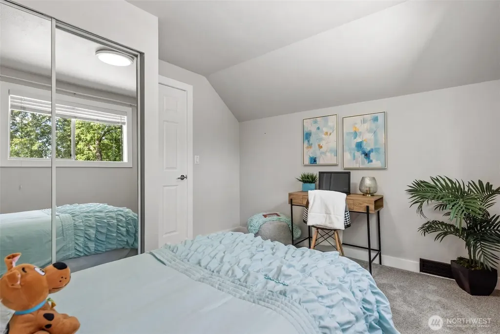 22014 5th Avenue W Bothell WA 98021