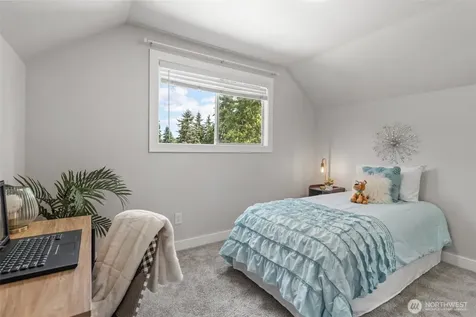 22014 5th Avenue W Bothell WA 98021