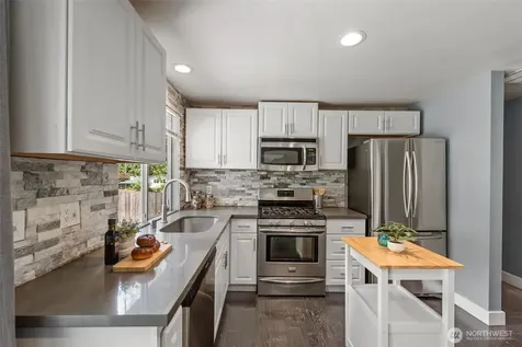 22014 5th Avenue W Bothell WA 98021