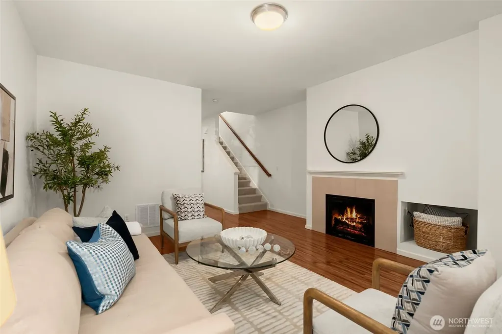 2852 S Nevada Street Seattle WA 98108