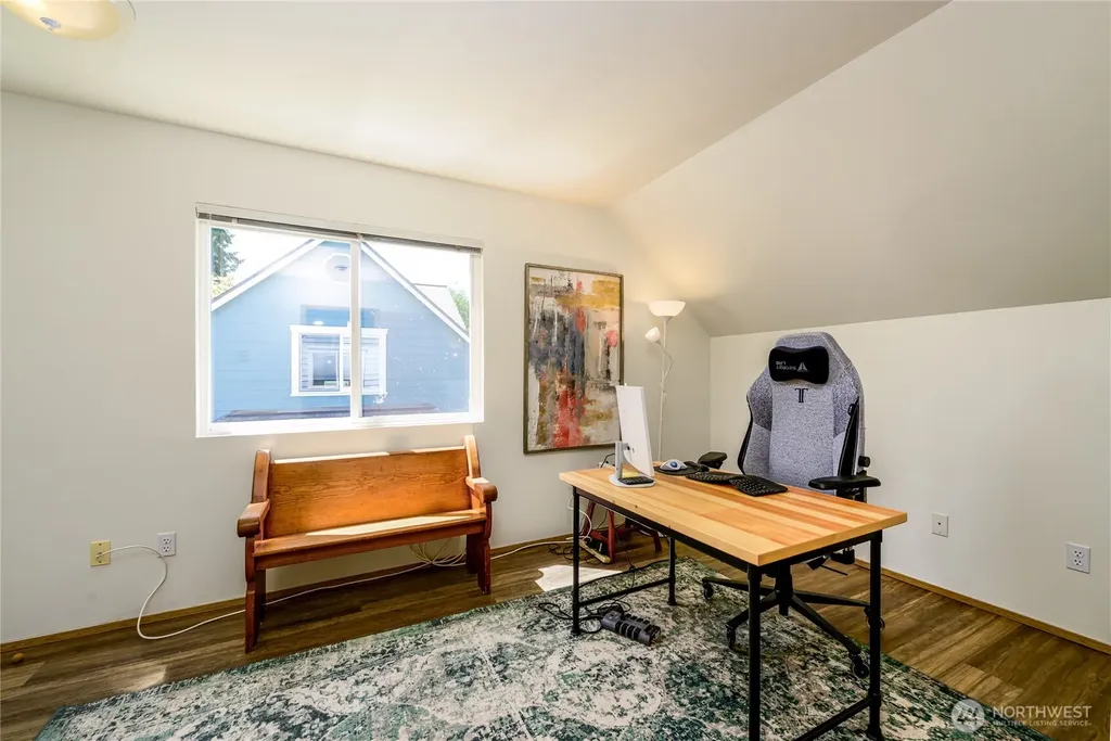 1318 N 184th Court Shoreline WA 98177