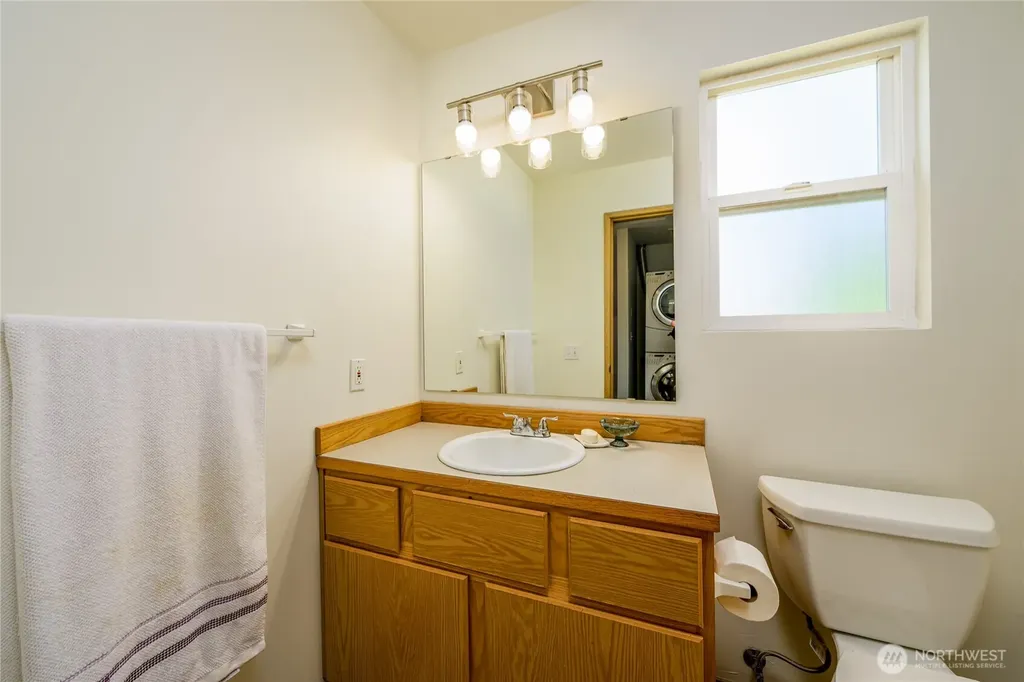 1318 N 184th Court Shoreline WA 98177