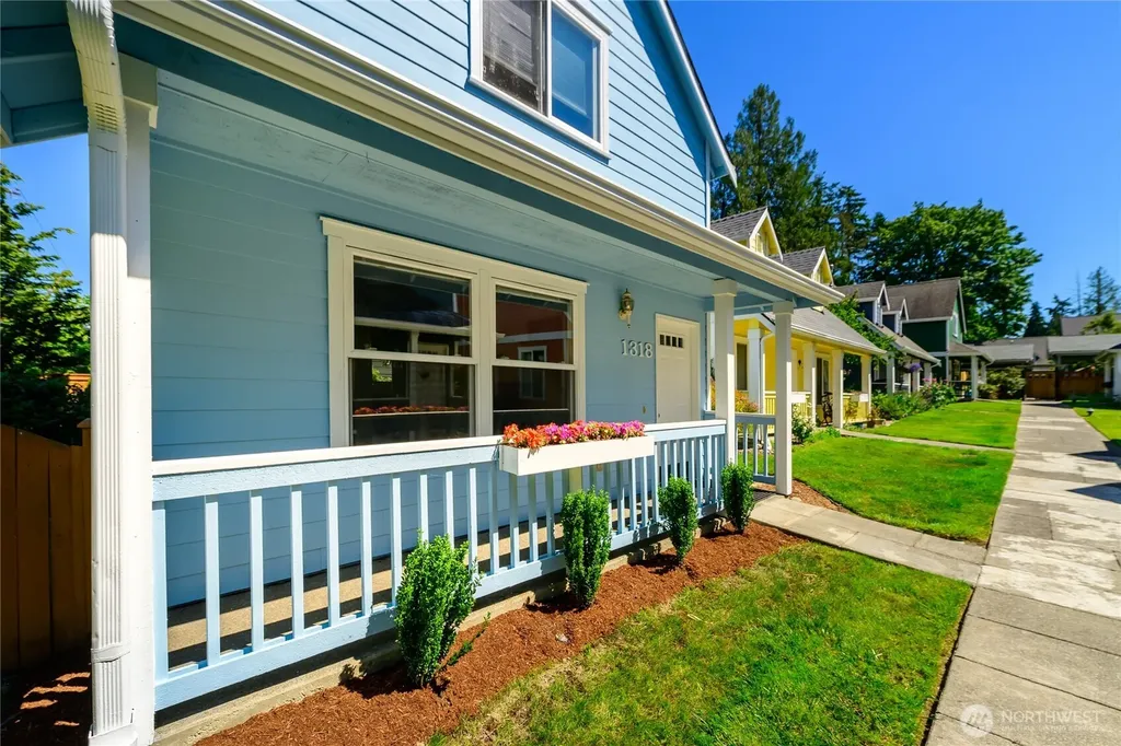 1318 N 184th Court Shoreline WA 98177