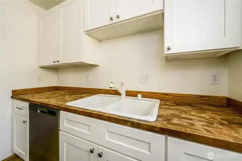 1318 N 184th Court Shoreline WA 98177