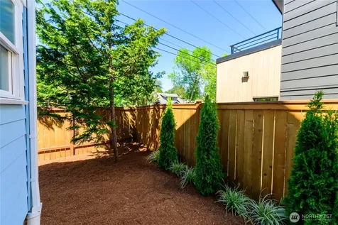 1318 N 184th Court Shoreline WA 98177