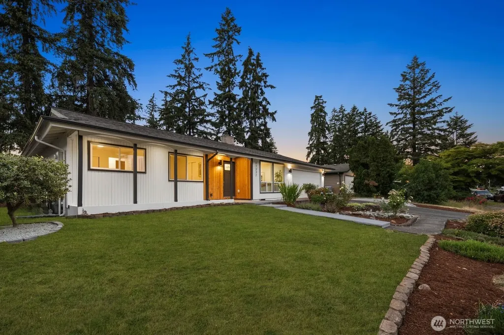 17332 SE 265th Street Covington WA 98042