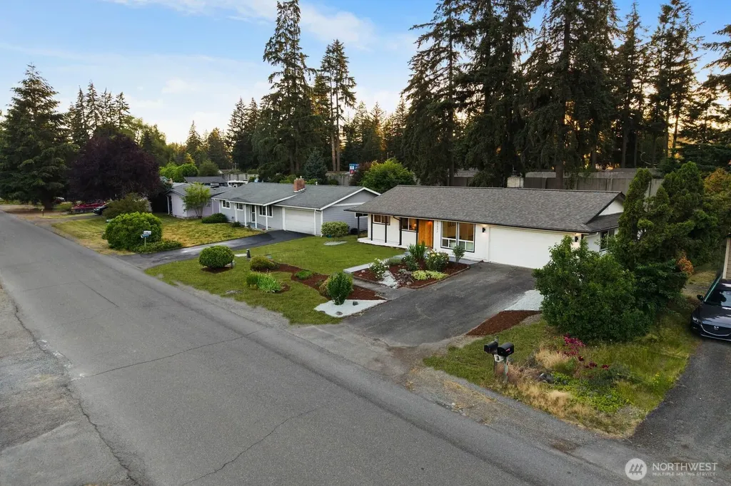17332 SE 265th Street Covington WA 98042