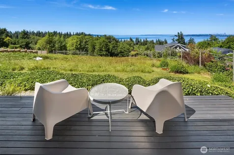 11505 103rd Avenue SW Vashon WA 98070
