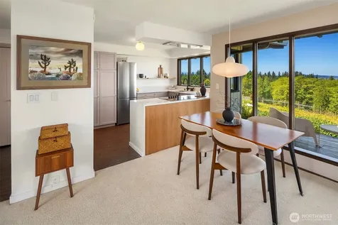 11505 103rd Avenue SW Vashon WA 98070