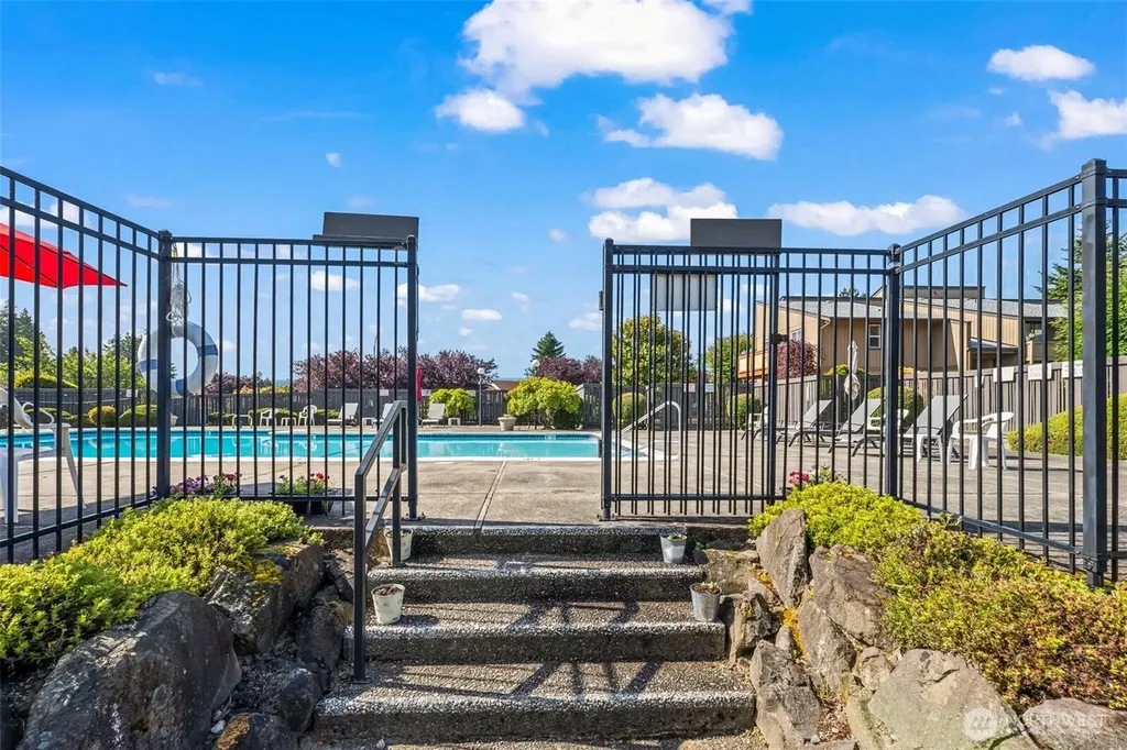 1505 N Visscher Street Tacoma WA 98406