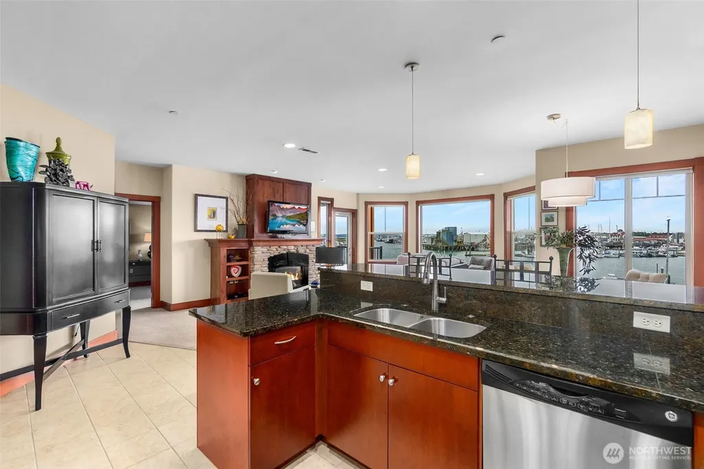 743 Neddie Rose Drive Westport WA 98595