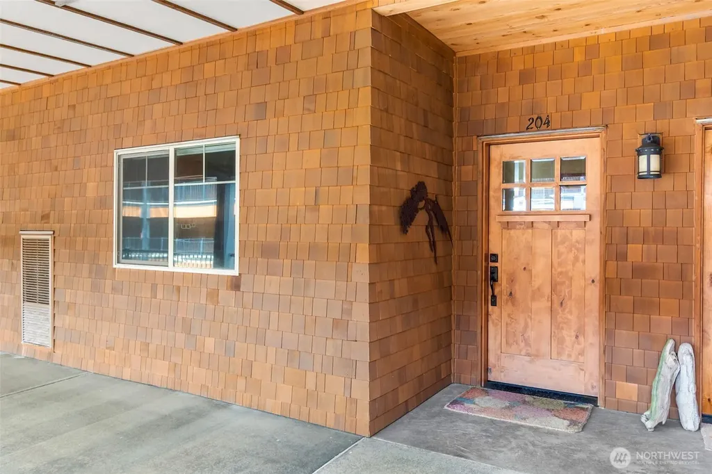 743 Neddie Rose Drive Westport WA 98595