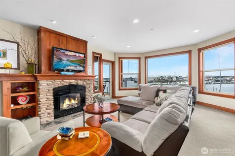 743 Neddie Rose Drive Westport WA 98595