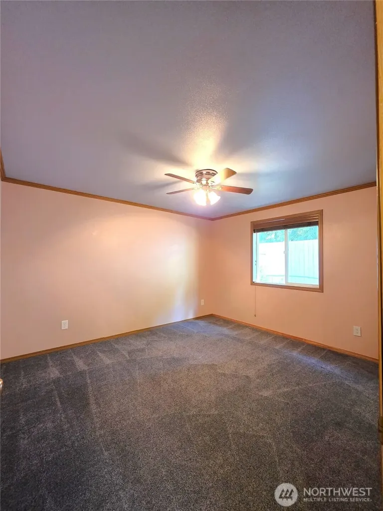 51 SE Cabana Avenue Shelton WA 98584