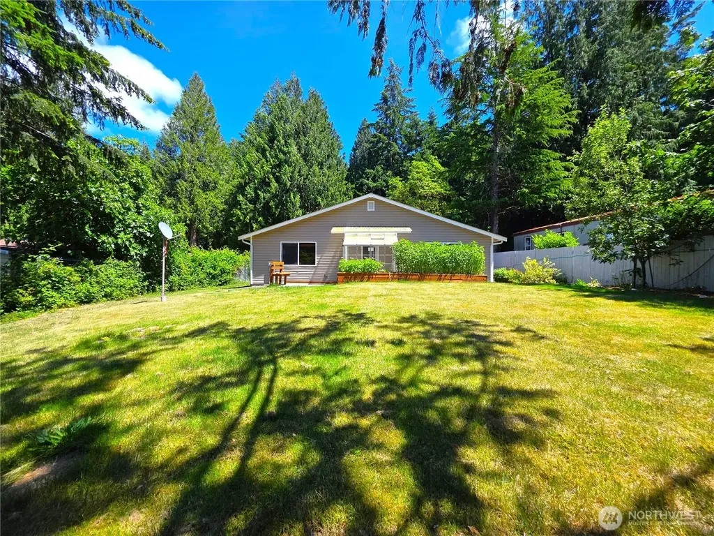 51 SE Cabana Avenue Shelton WA 98584