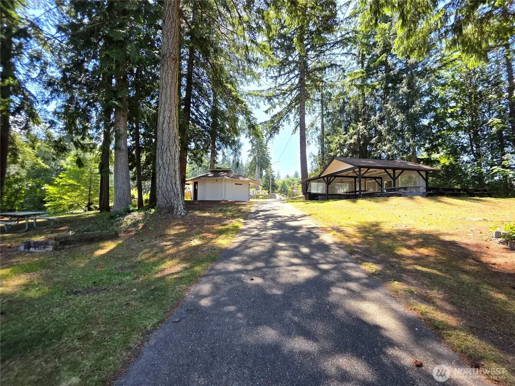 51 SE Cabana Avenue Shelton WA 98584