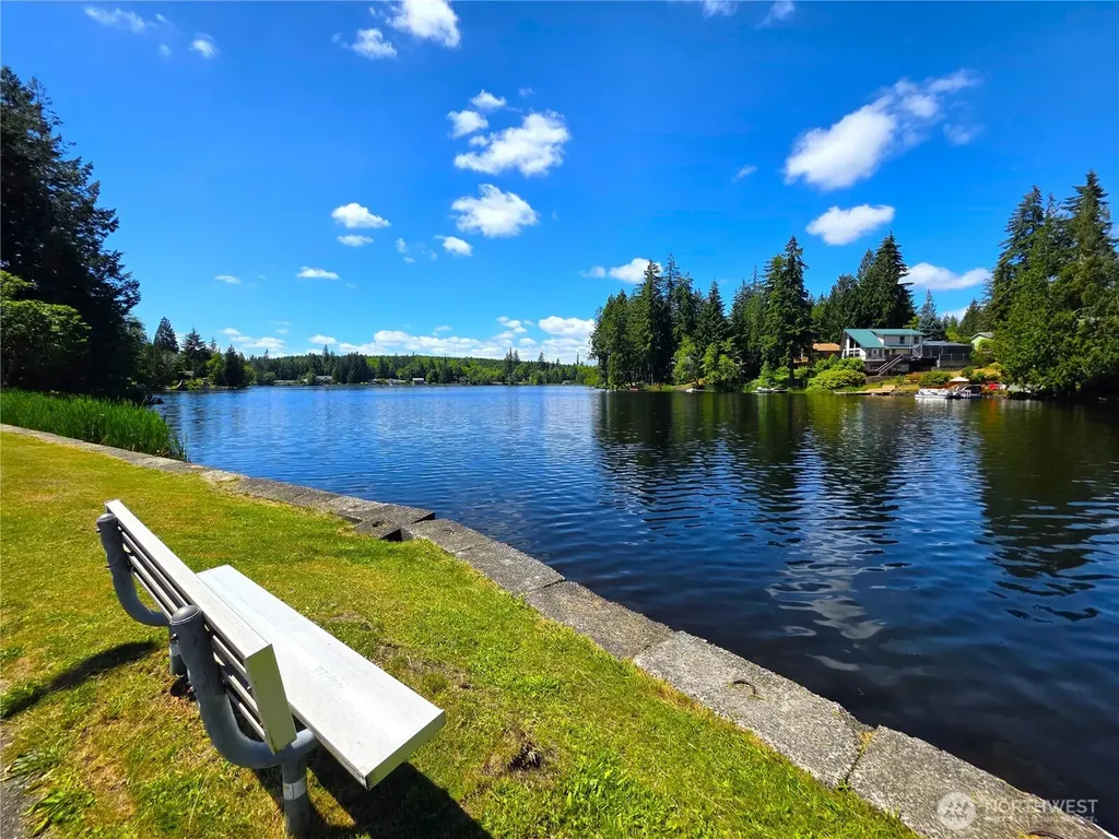 51 SE Cabana Avenue Shelton WA 98584