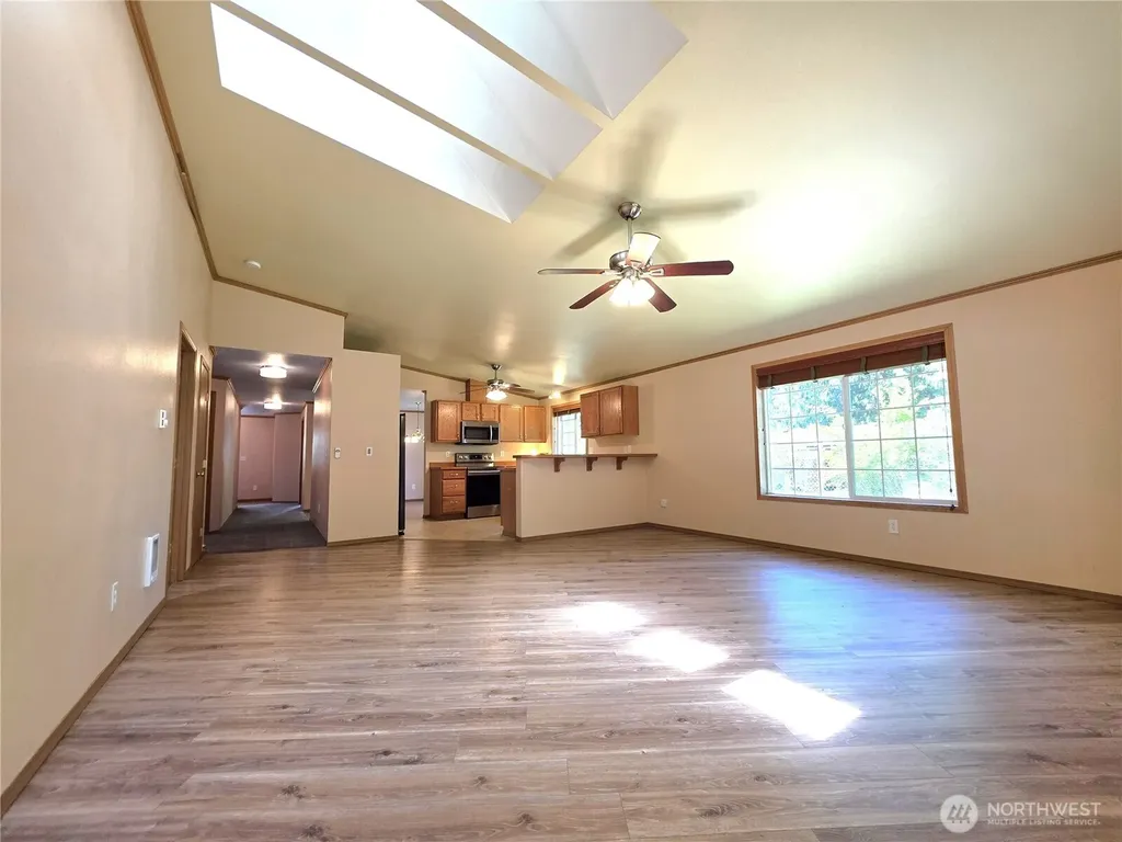 51 SE Cabana Avenue Shelton WA 98584