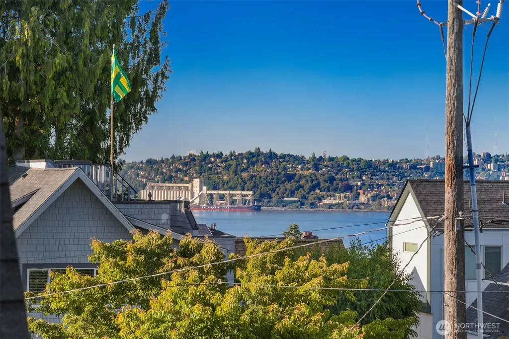 1508 44th Avenue SW Seattle WA 98116