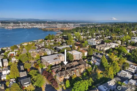 1508 44th Avenue SW Seattle WA 98116
