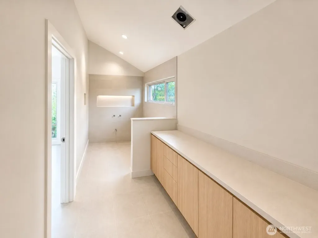 5301 49th Avenue SW Seattle WA 98136