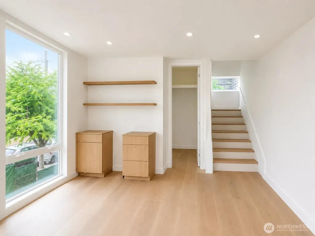 5301 49th Avenue SW Seattle WA 98136