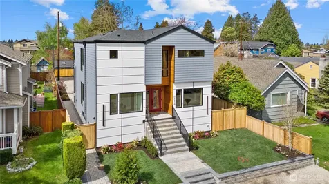 9535 Dayton Avenue N Seattle WA 98103