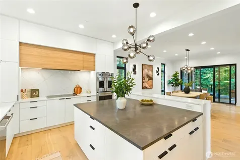 17720 SE 63rd Place Bellevue WA 98006