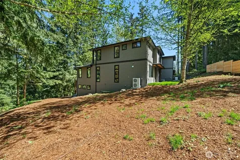 17720 SE 63rd Place Bellevue WA 98006