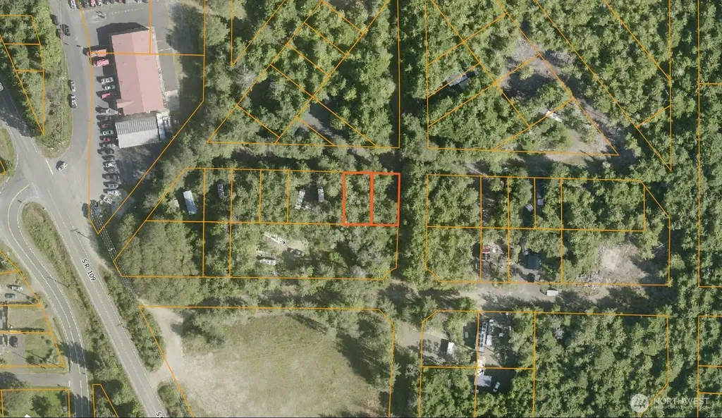 8 Biggs Avenue Pacific Beach WA 98550