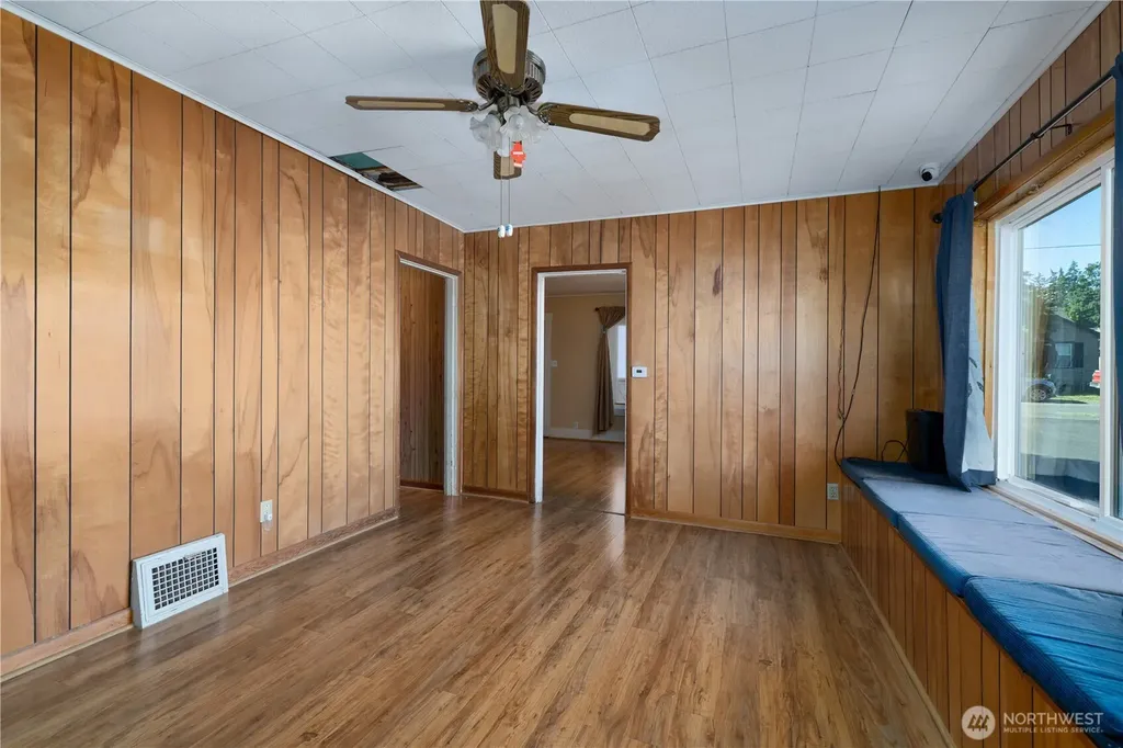 634 Dearborn Avenue Shelton WA 98584