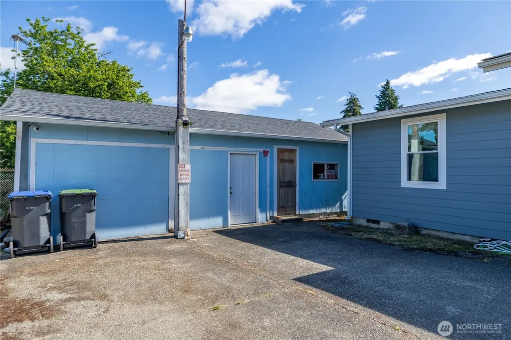 634 Dearborn Avenue Shelton WA 98584