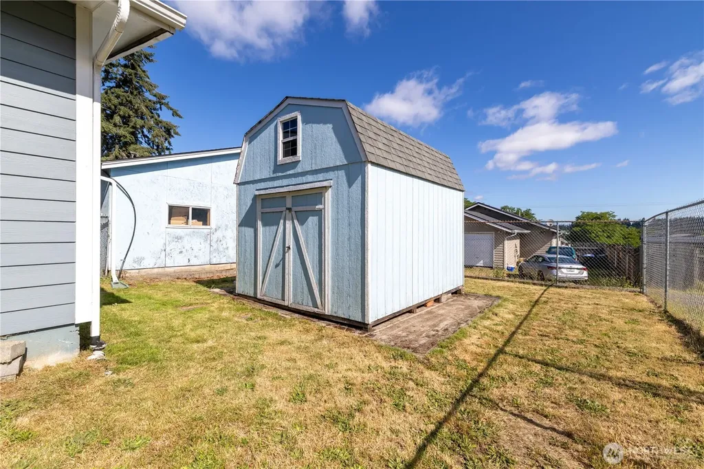 634 Dearborn Avenue Shelton WA 98584