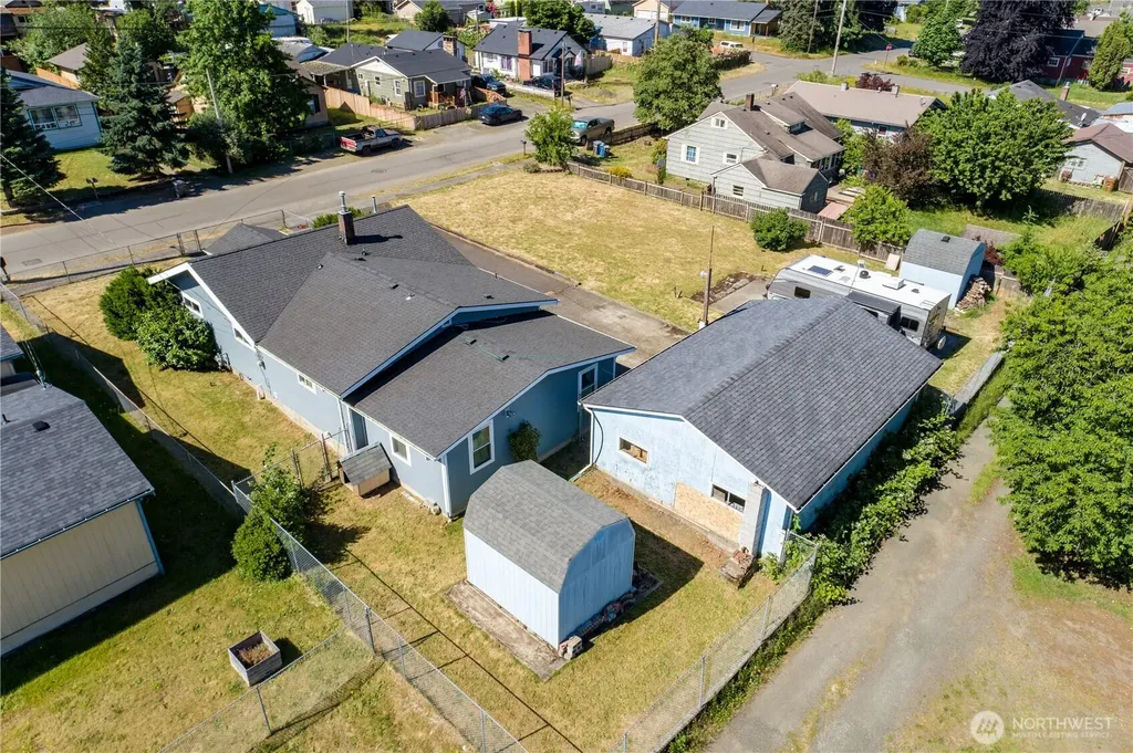634 Dearborn Avenue Shelton WA 98584
