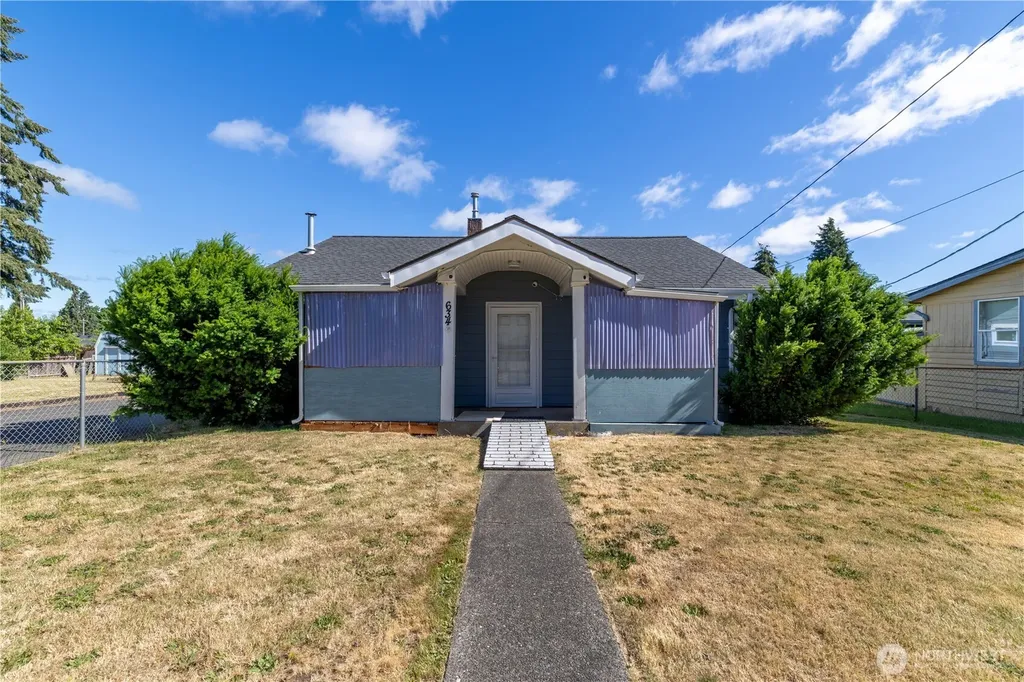 634 Dearborn Avenue Shelton WA 98584
