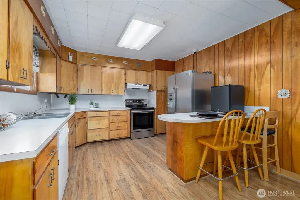 634 Dearborn Avenue Shelton WA 98584