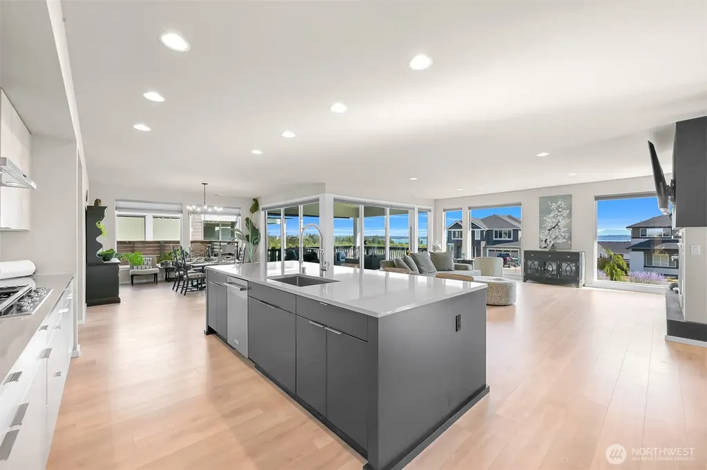 8452 Camas Drive Blaine WA 98230