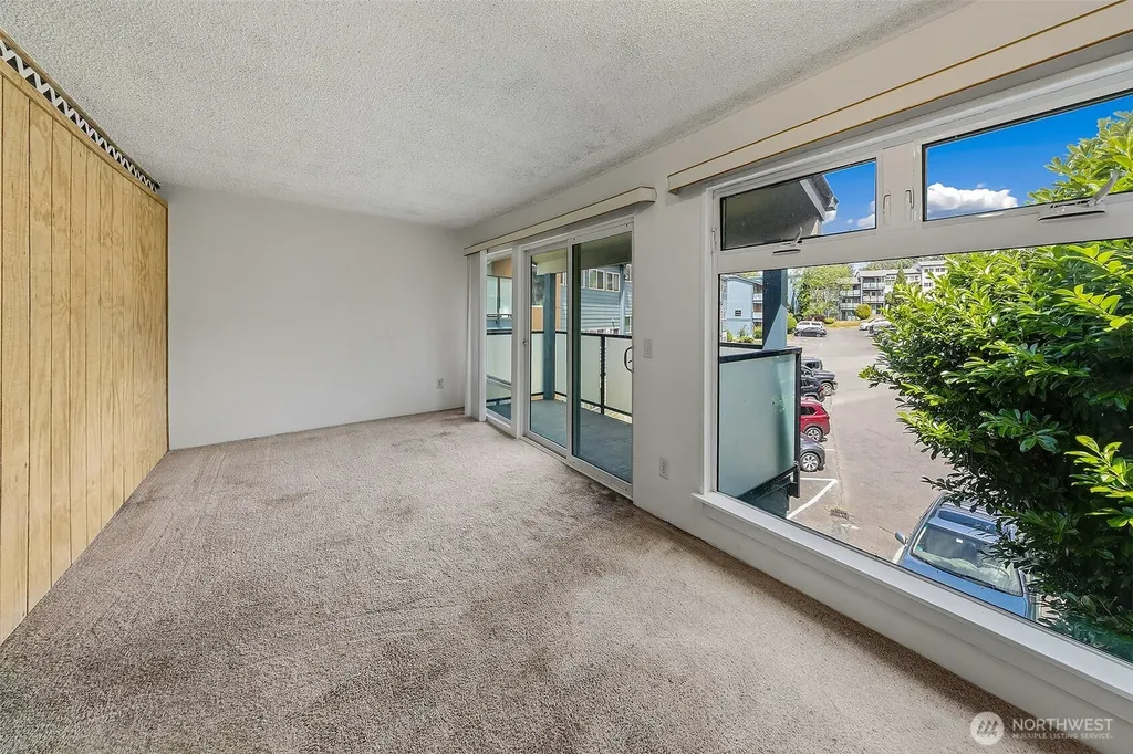 15142 65th Avenue S Tukwila WA 98188