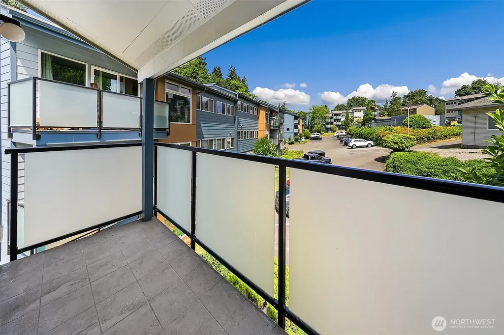 15142 65th Avenue S Tukwila WA 98188