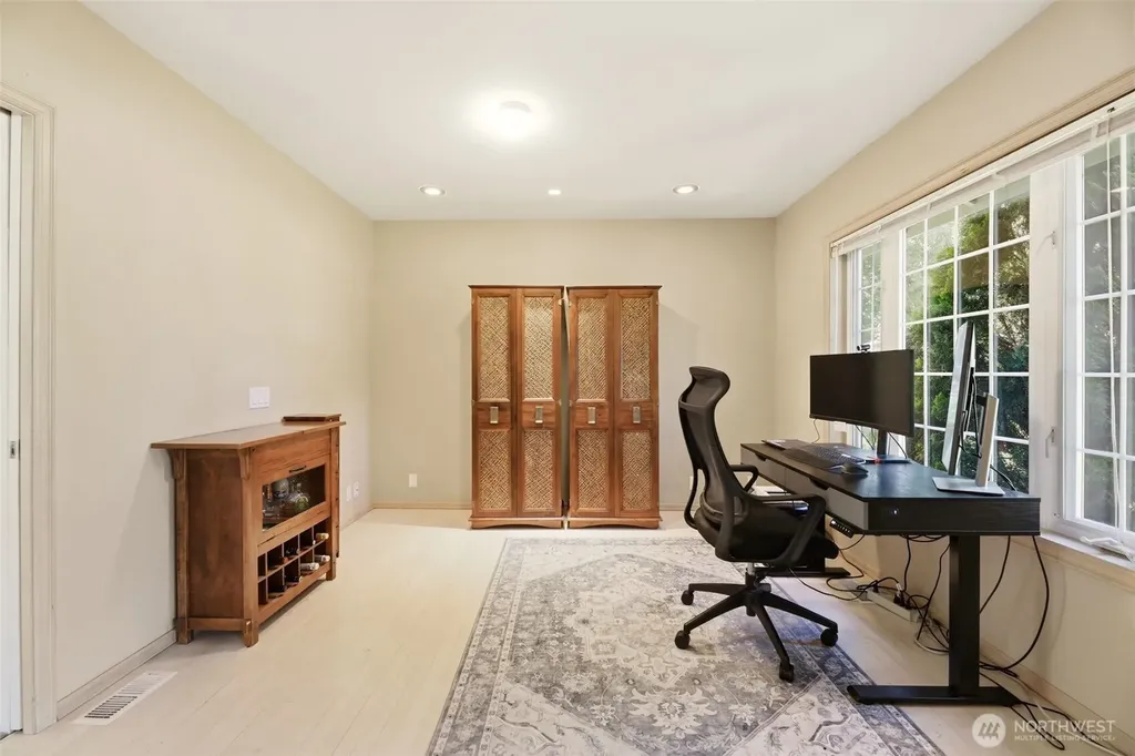 4225 Montgomery Place Mount Vernon WA 98274