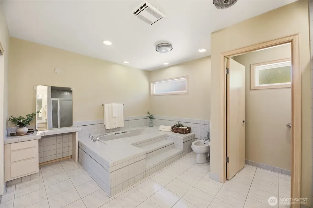 4225 Montgomery Place Mount Vernon WA 98274