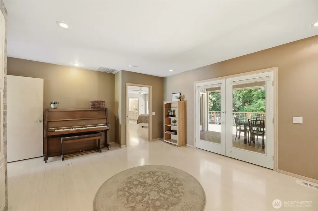 4225 Montgomery Place Mount Vernon WA 98274