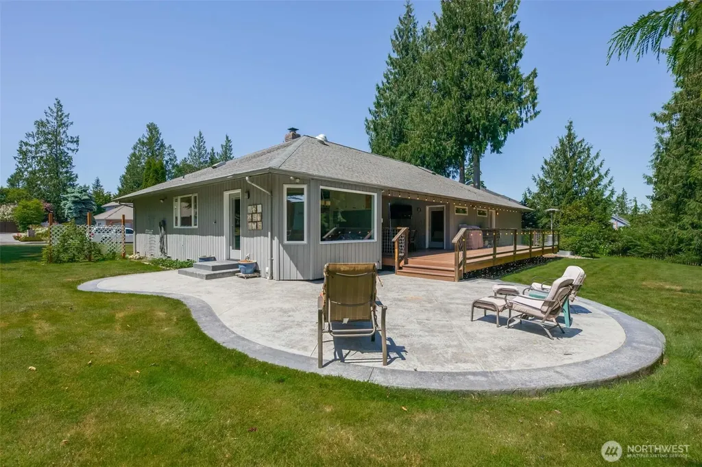 4225 Montgomery Place Mount Vernon WA 98274