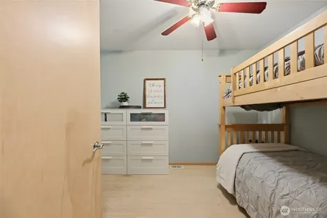 4225 Montgomery Place Mount Vernon WA 98274