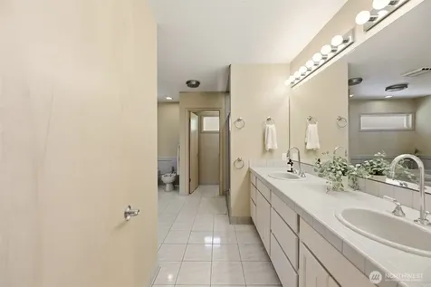 4225 Montgomery Place Mount Vernon WA 98274