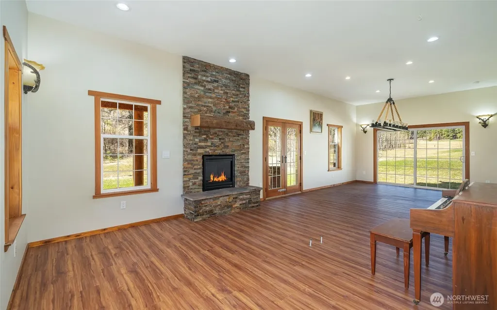710 Antoine Creek Road Chelan WA 98816
